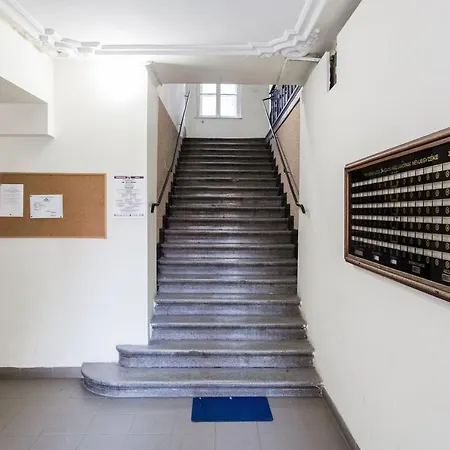 The Little Pearl Close To Westend * بودابست