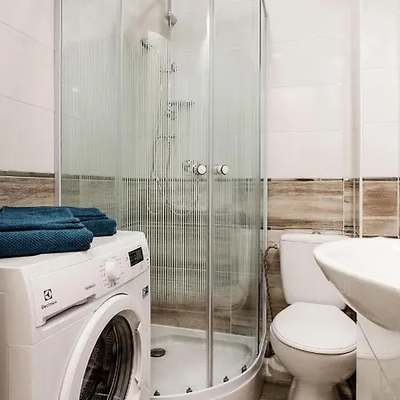 The Little Pearl Close To Westend * بودابست